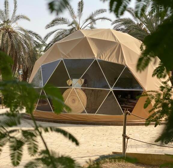 منتجع جلامبنغ   Glamping Resort