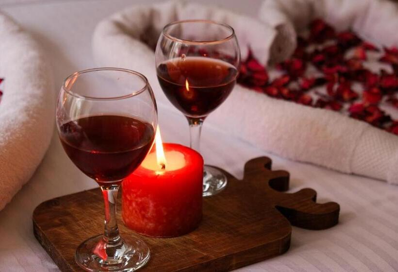 Taksim Nikea Suites 80