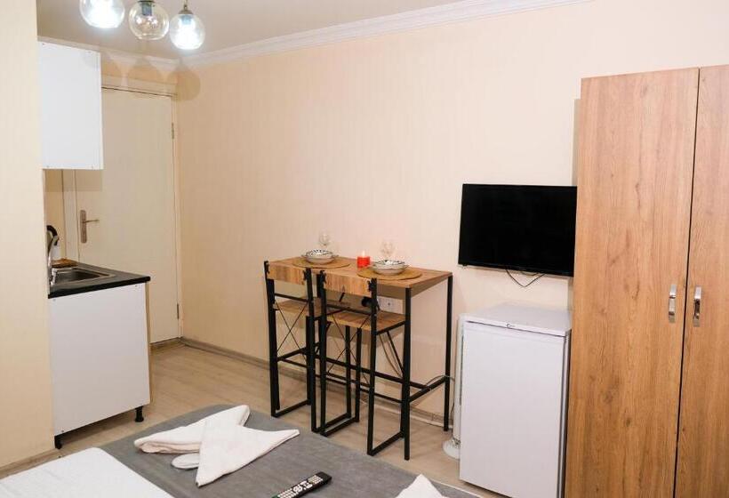 Taksim Nikea Suites 80