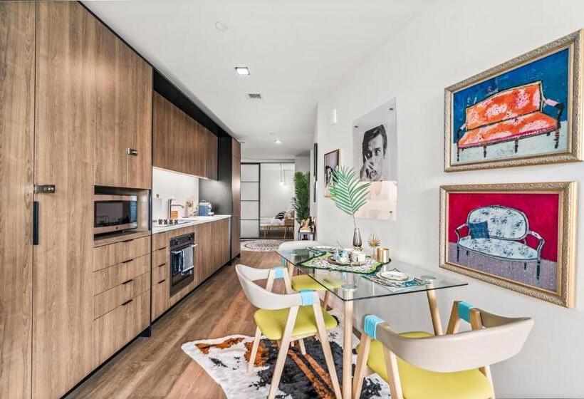 Общежитие 424les House