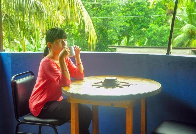 Общежитие Airport Tourist Resort