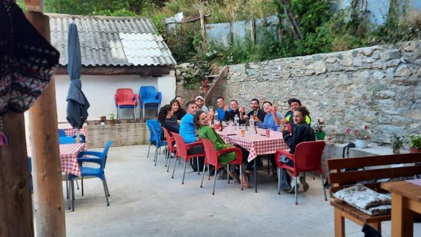 هاستل Guest House Bozvill