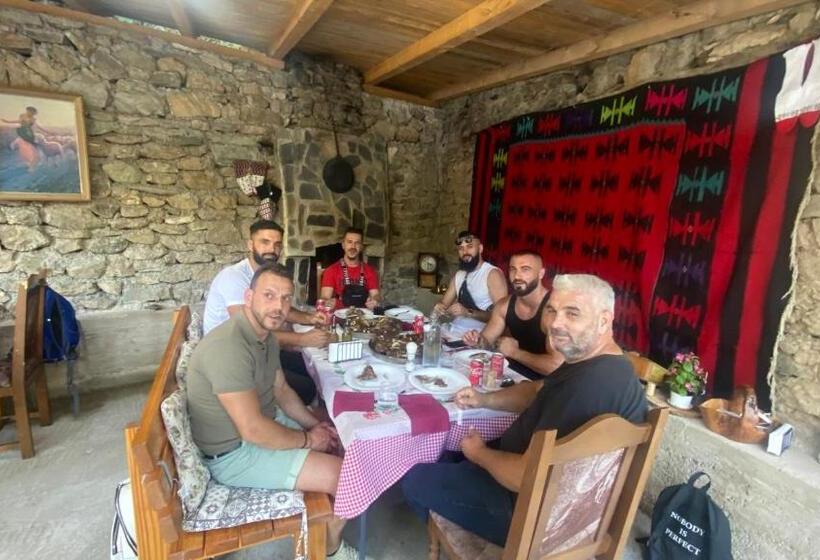 هاستل Guest House Bozvill