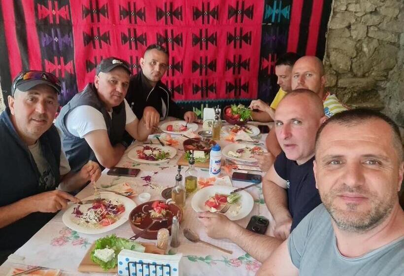 هاستل Guest House Bozvill