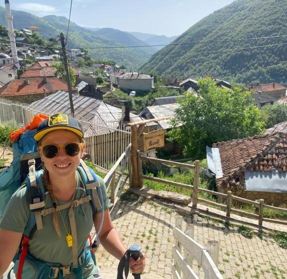 هاستل Guest House Bozvill