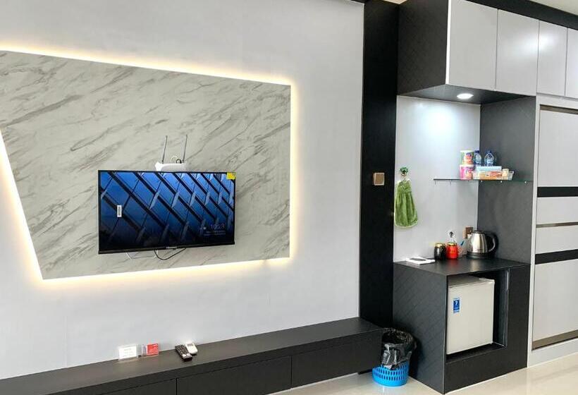 Wiwi Formosa Residence Nagoya With Balcony Spacious Netflix