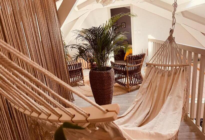 تختخواب و صبحانه Chambre Bohème Chez Rachel