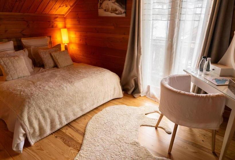 住宿加早餐  Chambres Et Table D Hôtes Au Chalet Datcha