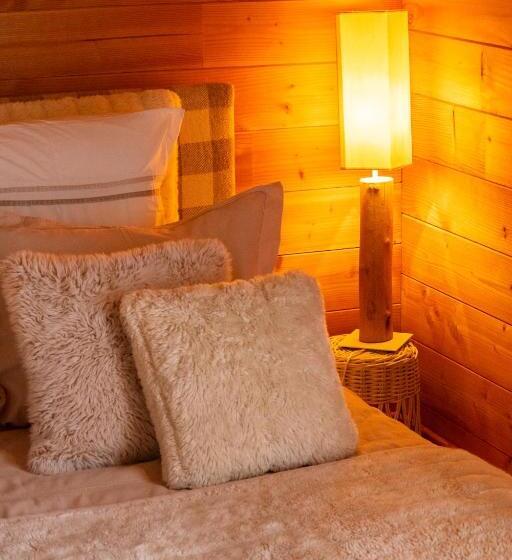 住宿加早餐  Chambres Et Table D Hôtes Au Chalet Datcha