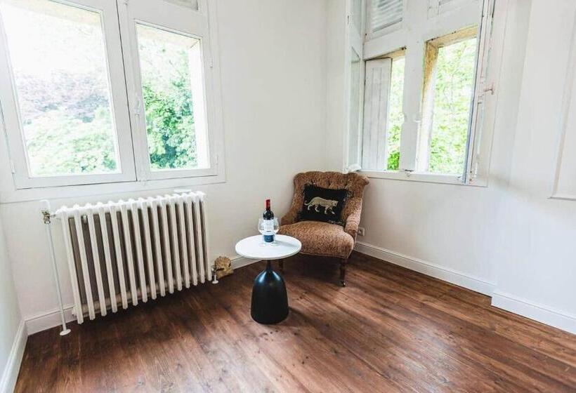 مبيت وإفطار Chateau La Croix De Millorit