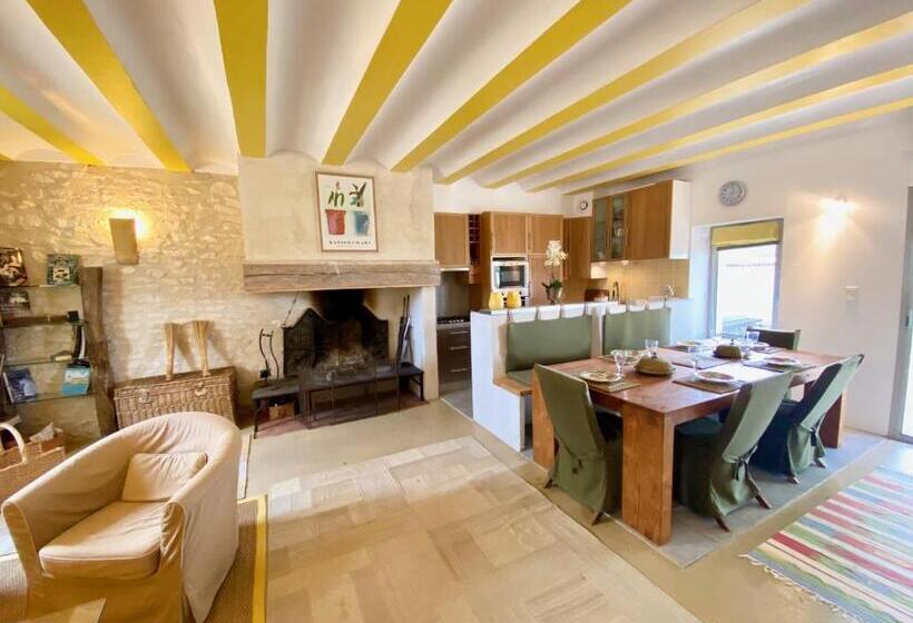 Bed and Breakfast Domaine De Treilles