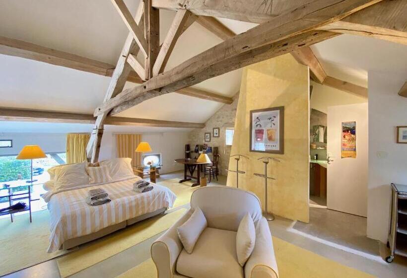 Bed and Breakfast Domaine De Treilles