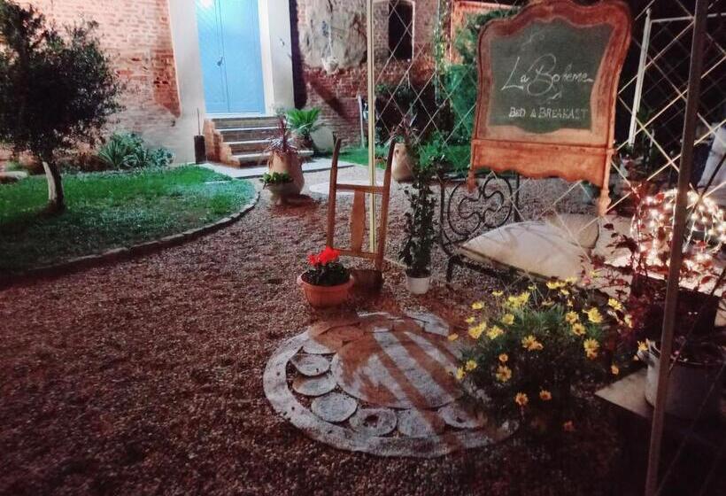 مبيت وإفطار La Boheme