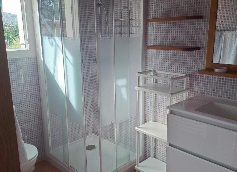 مبيت وإفطار La Chambre De L Auxineill