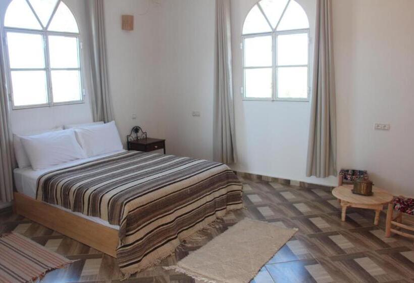 تختخواب و صبحانه Les Jardins Fleuris