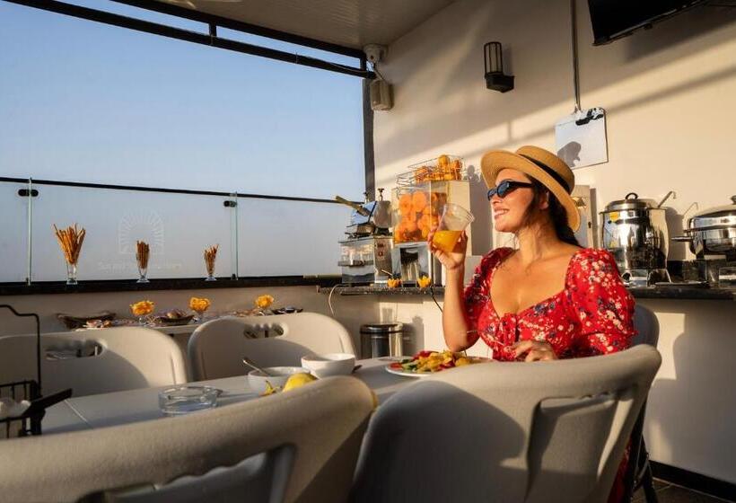 تختخواب و صبحانه Sun And Sand Guest House