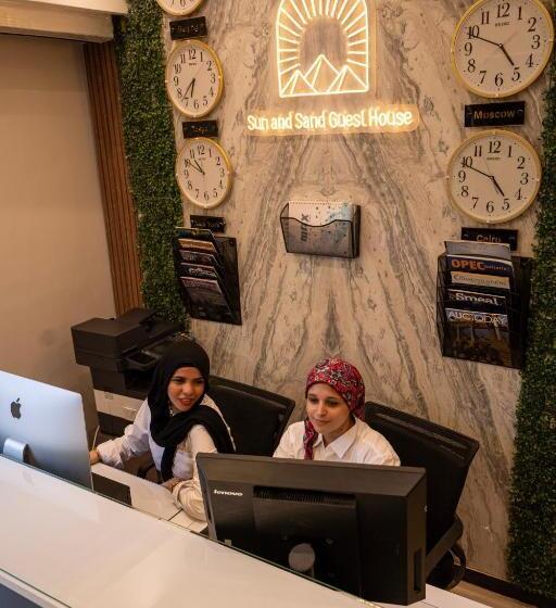 تختخواب و صبحانه Sun And Sand Guest House