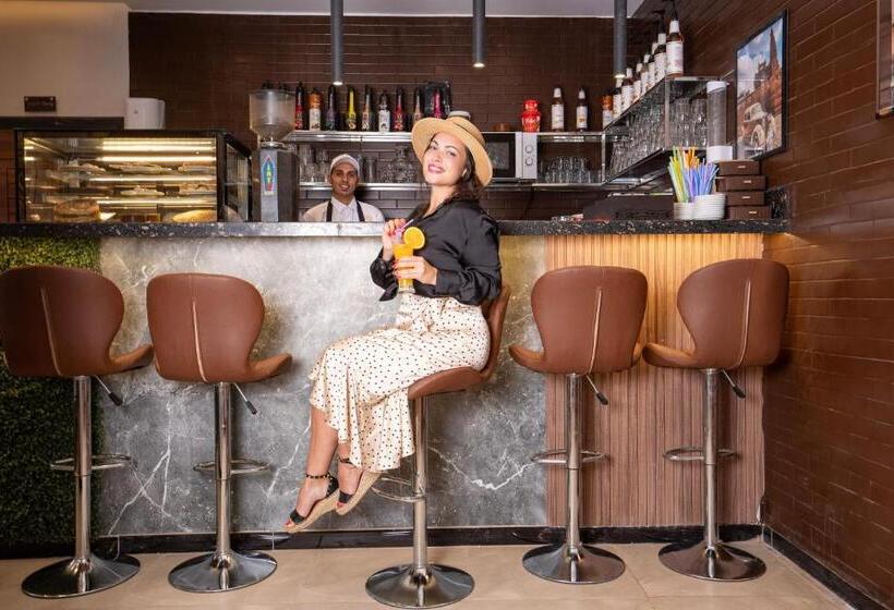 تختخواب و صبحانه Sun And Sand Guest House