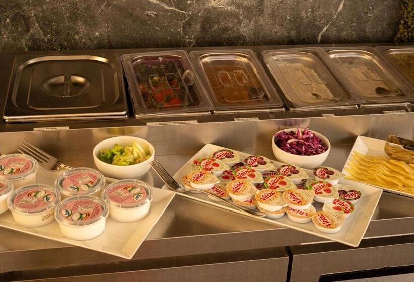 تختخواب و صبحانه Sun And Sand Guest House