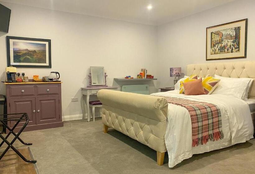 住宿加早餐  The Midway