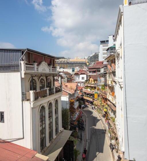 هتل Central Sapa March