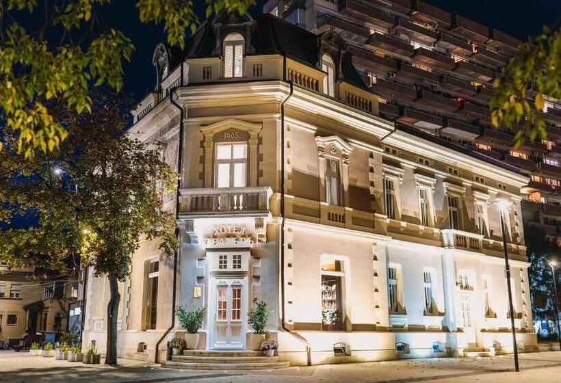 Otel хотел театъръ