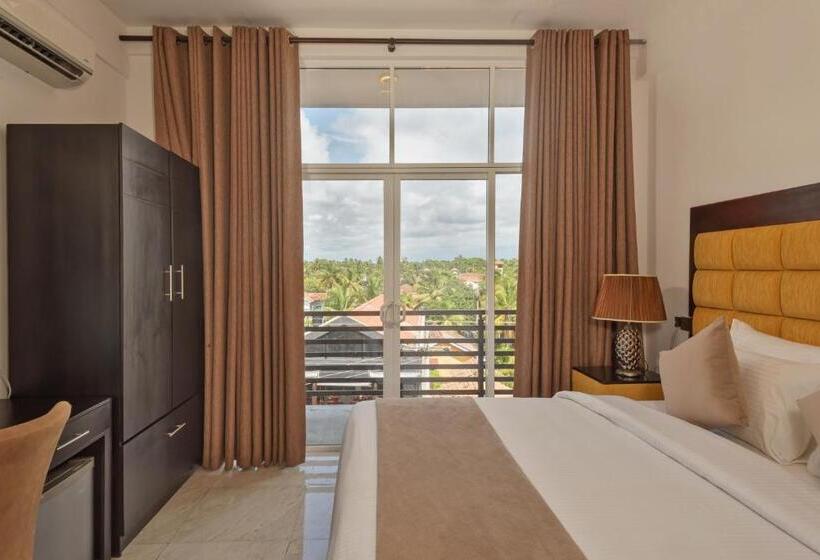 Отель Beverly Beach Negombo