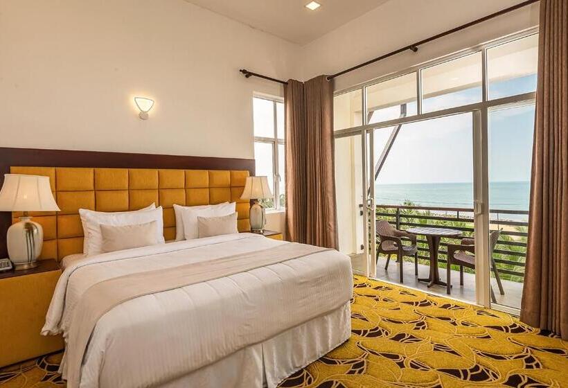 Отель Beverly Beach Negombo