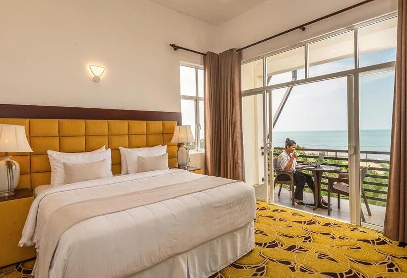 Отель Beverly Beach Negombo
