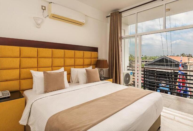 Отель Beverly Beach Negombo