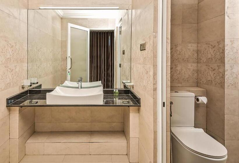 Отель Beverly Beach Negombo