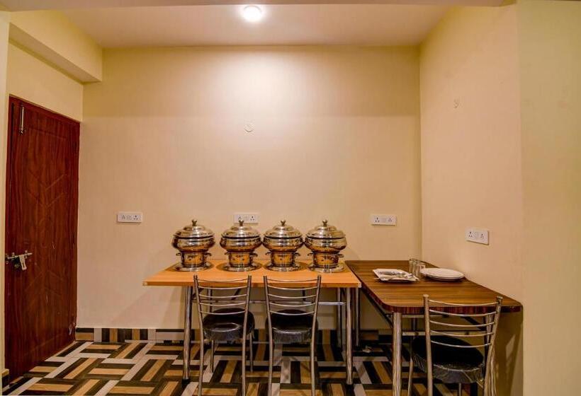 ホテル Super Townhouse Downtown Gangtok