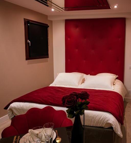 ホテル Elégance & Spa   Chambre D Hôtes Avec Sauna Et Jacuzzi Privatif