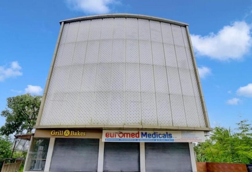 Отель Famy Home