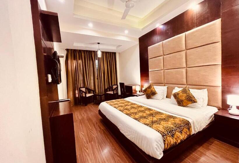 酒店 Hill View, Mussoorie   Near Mall Road Mussoorie