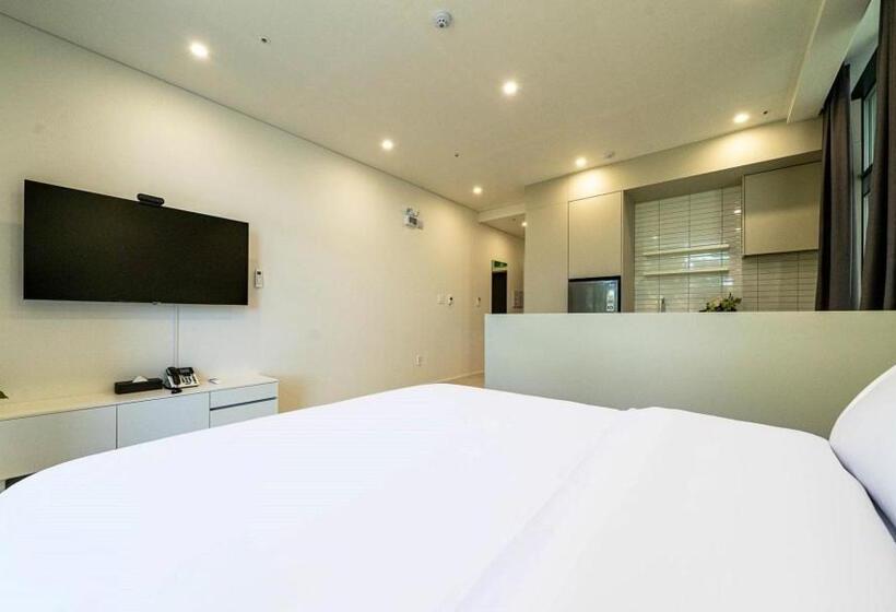 호텔 Hillsnorkelbeach