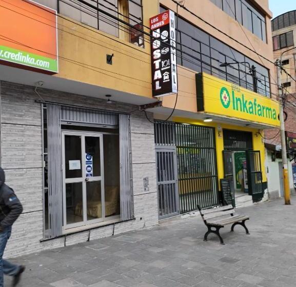 ホテル Hostal Los Andes Espinar