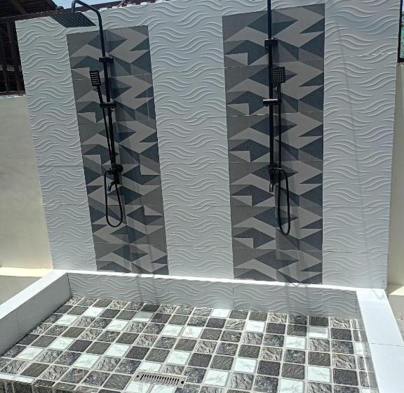 בית מלון כפרי J&s Lodging House