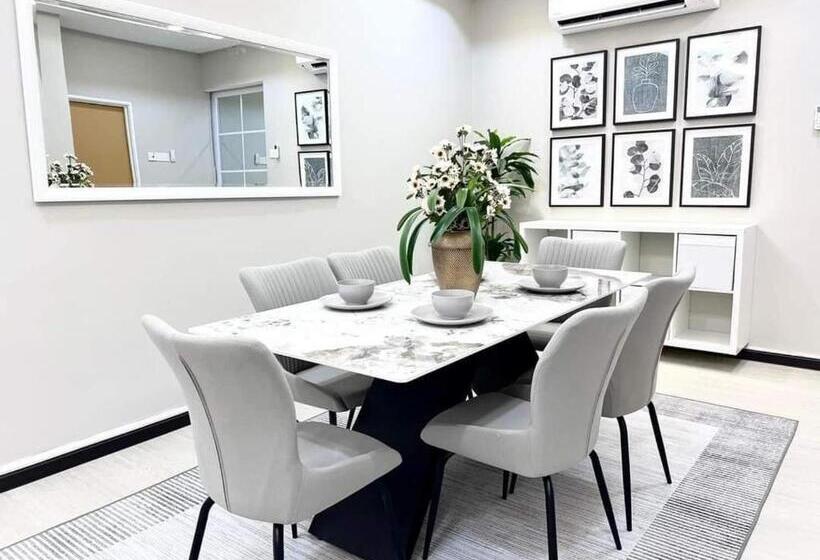 هتل Krisa Scarlet’s Farmhouse