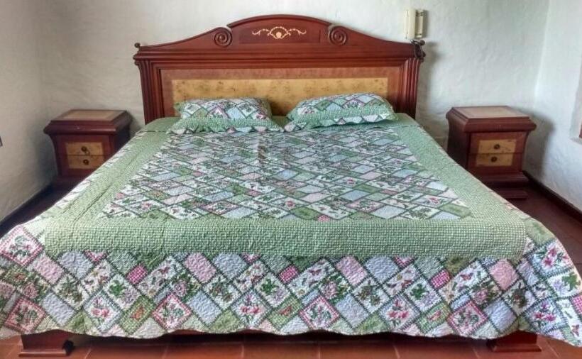 فندق La Franchesca