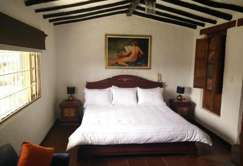 فندق La Franchesca