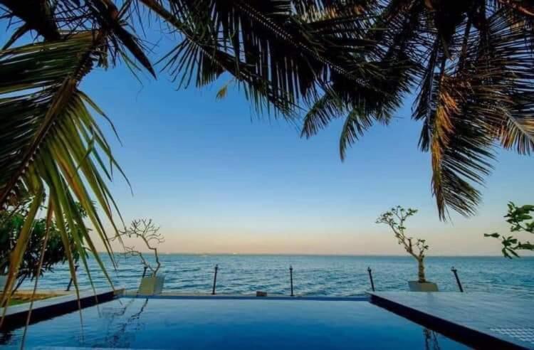 酒店 Lagoon Bay Negombo