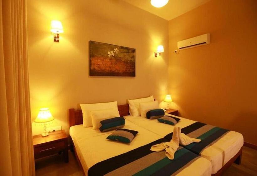 בית מלון כפרי Lavendish Wild Wilpattu