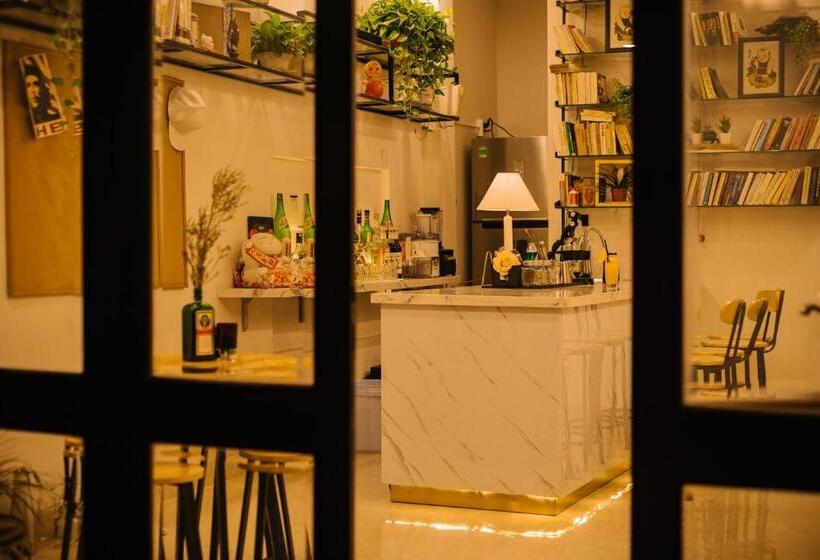 هتل Lif Homes   Ngõ 15 P. Hồ Giám   By Bayluxury