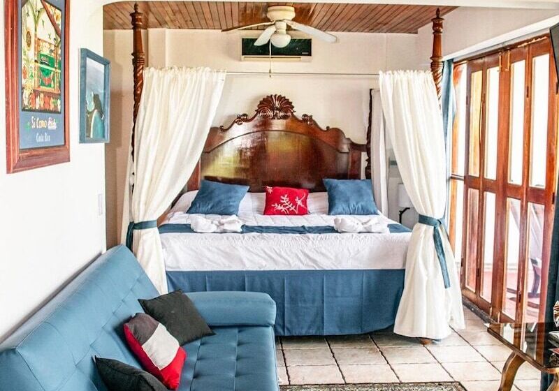 فندق Manuel Antonio Hostel