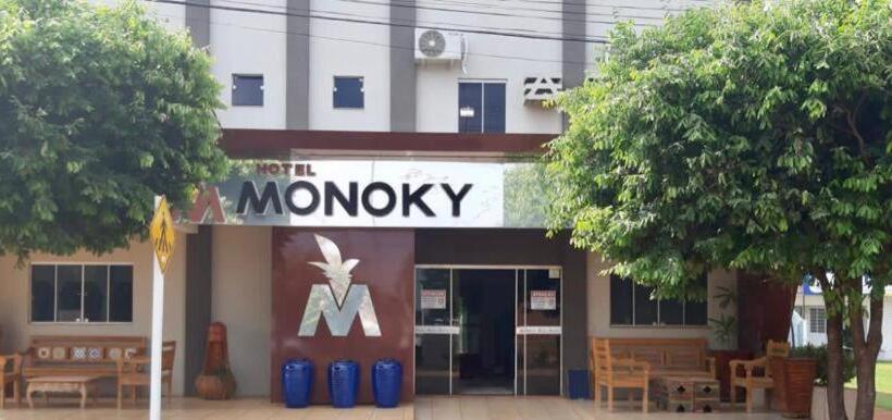 فندق Monoky