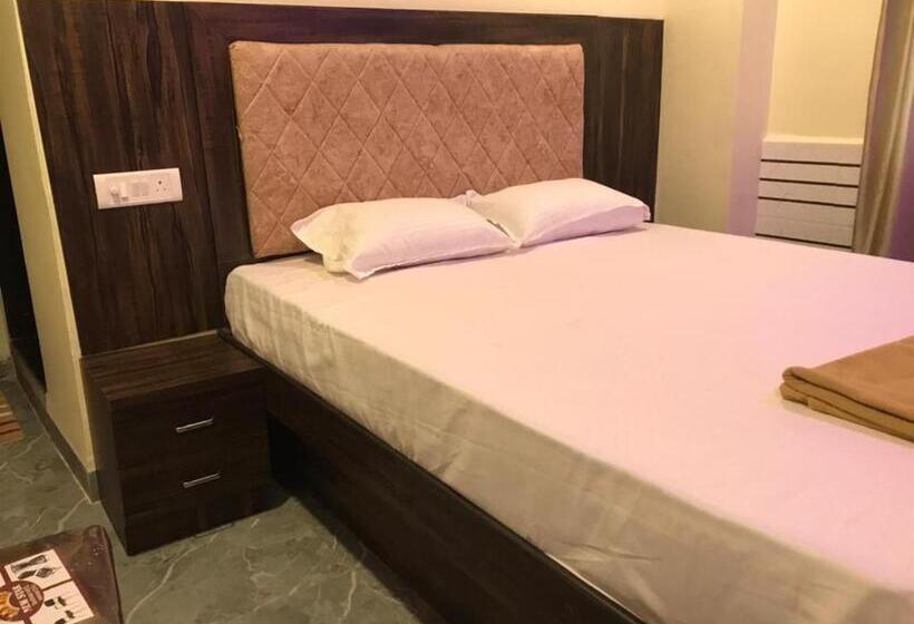 Отель Navnath Inn   Taloja Midc