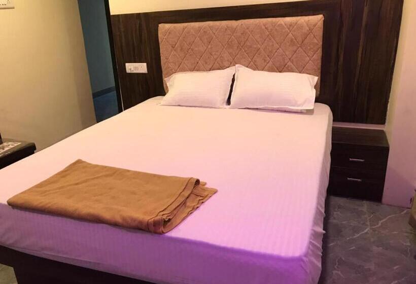 فندق Navnath Inn   Taloja Midc