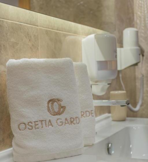 酒店 Osetia Garden