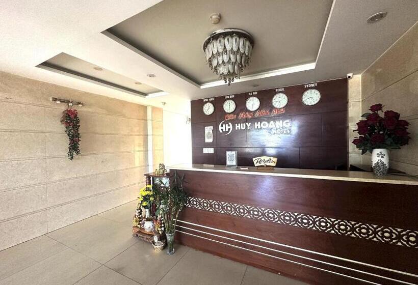 هتل Oyo 1201 Huy Hoang